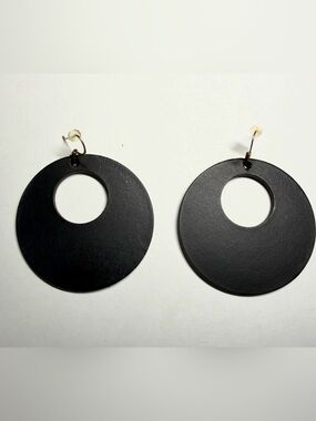 Nickel & Suede Black Round Hoop Earrings - Nova Style